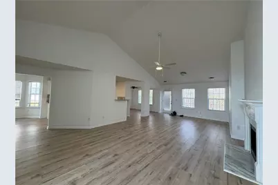 3720 Crescent Walk Lane, Suwanee, GA 30024 - Photo 4