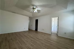 3720 Crescent Walk Ln, Suwanee, GA 30024 - Photo 18