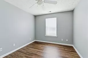 156 W Oaks Pl, Woodstock, GA 30188 - Photo 18