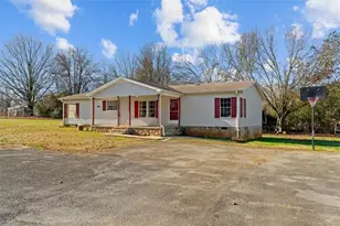 214 Nassau Cir, Chatsworth, GA 30705 - Photo 6