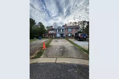 8173 Canyon Forge Drive, Riverdale, GA 30274 - Photo 2