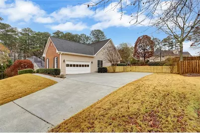 1580 Little Lisa Lane, Snellville, GA 30078 - Photo 2