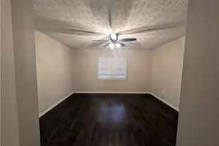 155 Chesapeake Dr, Ellenwood, GA 30294 - Photo 14