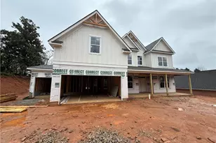 2646 Waters Edge Dr, Gainesville, GA 30504 - Photo 2