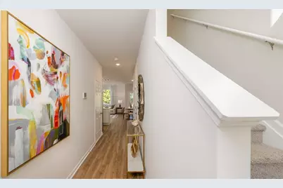 2070 Crossing Road, Stone Mountain, GA 30088 - Photo 4