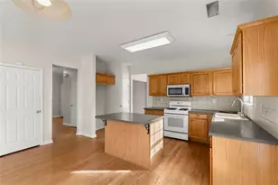 2139 Cathcart Ct, Lawrenceville, GA 30045 - Photo 12