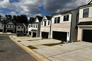 1733 Harper Lily Ln, Lawrenceville, GA 30043 - Photo 2