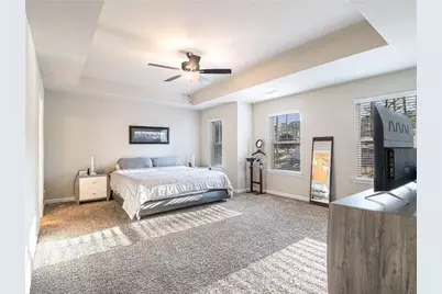 394 Greenleaf, Lilburn, GA 30047 - Photo 8