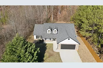 2218 Smallwood Springs Drive, Gainesville, GA 30507 - Photo 2