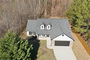 2218 Smallwood Springs Dr, Gainesville, GA 30507 - Photo 2