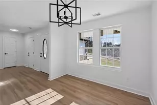 2218 Smallwood Springs Dr, Gainesville, GA 30507 - Photo 12