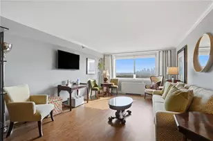 2479 Peachtree Rd NE, Atlanta, GA 30305 - Photo 1