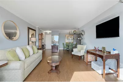 2479 Peachtree Road NE #1401, Atlanta, GA 30305 - Photo 4