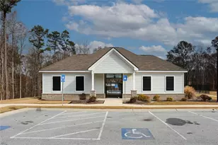 7488 Knoll Hollow Rd, Lithonia, GA 30058 - Photo 20