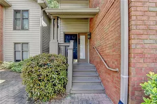 510 Garden Ct, Atlanta, GA 30328 - Photo 2