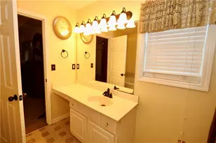 9502 Whaleys Lake Trce, Jonesboro, GA 30238 - Photo 22