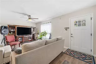 136 Westwood Dr, Dallas, GA 30132 - Photo 6