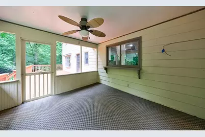 10565 Shallowford Road, Roswell, GA 30075 - Photo 16