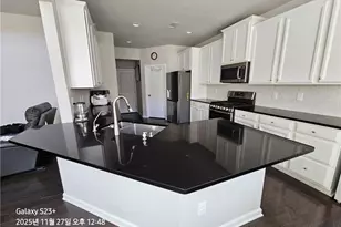 1909 Lakeview Bend Way, Buford, GA 30519 - Photo 28