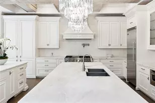 675 W Paces Ferry Rd NW, Atlanta, GA 30327 - Photo 20