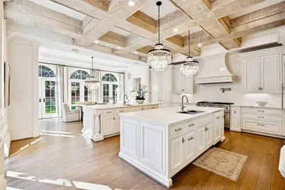 675 W Paces Ferry Road NW #13, Atlanta, GA 30327 - Photo 14