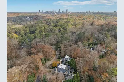 675 W Paces Ferry Road NW #13, Atlanta, GA 30327 - Photo 98