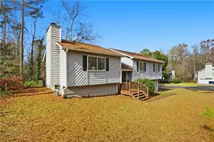 4899 Hawk Trail NE, Marietta, GA 30066 - Photo 2