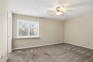 4899 Hawk Trail NE, Marietta, GA 30066 - Photo 18