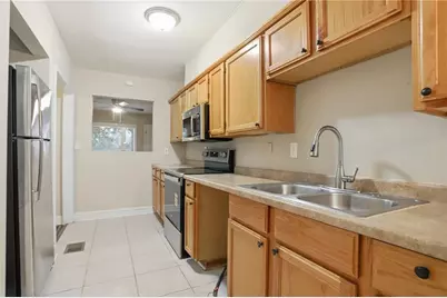 188 Dearborn Street SE, Atlanta, GA 30317 - Photo 12