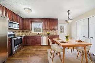 1883 Guardian Way, Lawrenceville, GA 30043 - Photo 4