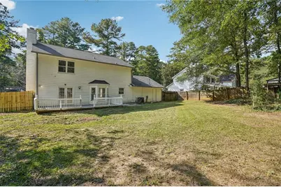 8882 Habersham Drive, Jonesboro, GA 30238 - Photo 16