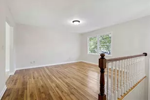 5645 Hammond Dr, Norcross, GA 30071 - Photo 2