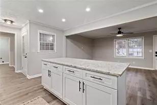 6896 Laurel Wood Dr, Douglasville, GA 30135 - Photo 16