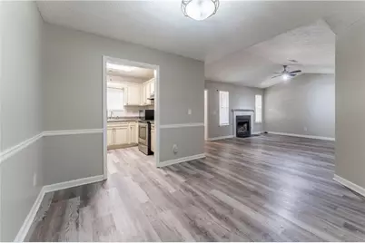 1101 Old Saybrook Court, Stone Mountain, GA 30083 - Photo 10