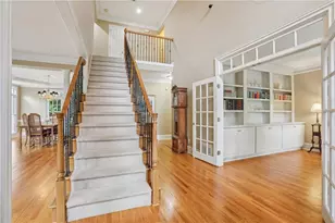 725 High Hampton Run, Alpharetta, GA 30022 - Photo 2