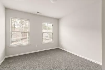 4497 Ravenwood Drive, Union City, GA 30291 - Photo 18