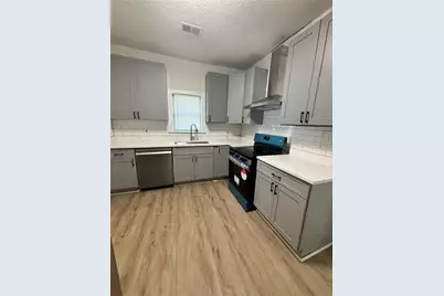 578 Robert Henry, Macon, GA 31206 - Photo 2