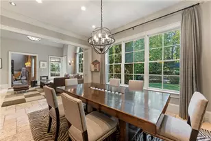 5178 S Trimble Rd, Atlanta, GA 30342 - Photo 16