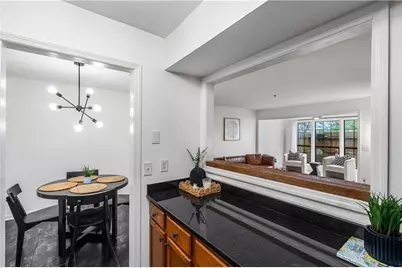 4624 Vinings Central Run SE #122, Atlanta, GA 30339 - Photo 12