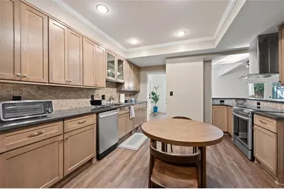 5120 Chemin De Vie, Atlanta, GA 30342 - Photo 14