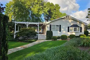 1455 Courtney Ln, Cumming, GA 30041 - Photo 2