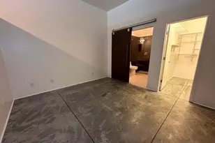 560 Dutch Valley Rd NE, Atlanta, GA 30324 - Photo 4