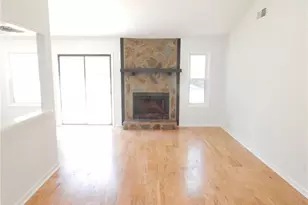 2987 Owens Meadow Dr NW, Kennesaw, GA 30152 - Photo 4