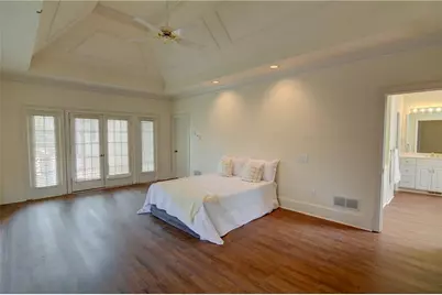 5305 Linnadine Way, Peachtree Corners, GA 30092 - Photo 32