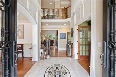 120 Fernwood Drive, Woodstock, GA 30188 - Photo 2