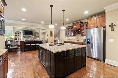 120 Fernwood Drive, Woodstock, GA 30188 - Photo 12