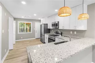 2041 Nettie Ct, Decatur, GA 30032 - Photo 4