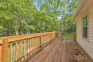 266 Randall St, Lavonia, GA 30553 - Photo 38