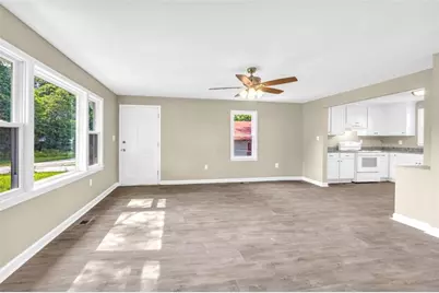 266 Randall Street, Lavonia, GA 30553 - Photo 8