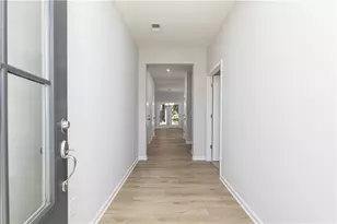 321 Cavalier Ln SE, Acworth, GA 30102 - Photo 2